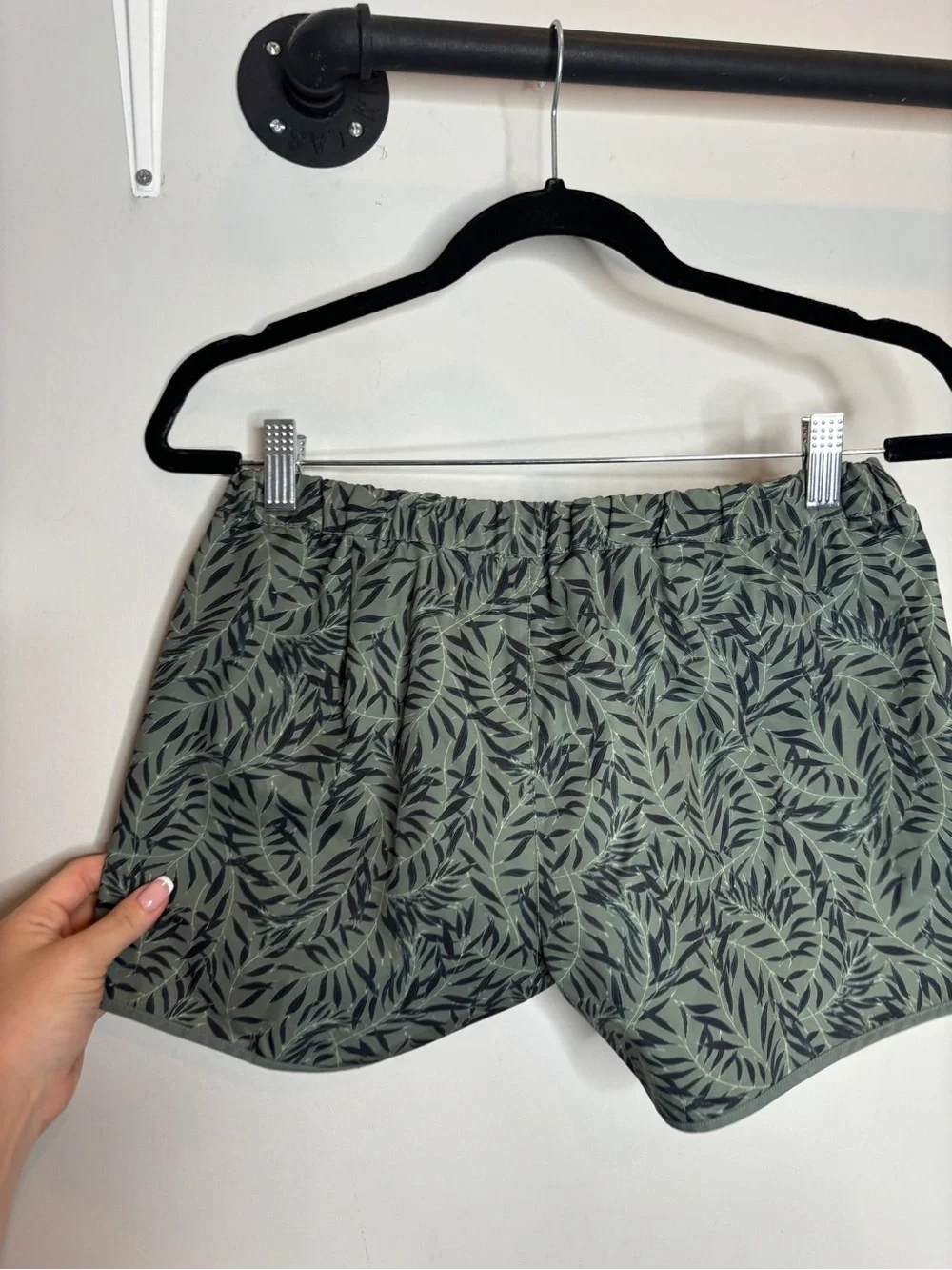 Parke & Ronen Green Julian Print Short Swim Trunks Size 30